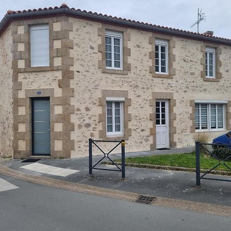 Gite De La Fontaine Marsi Saint-Mars-la-Réorthe Εξωτερικό φωτογραφία